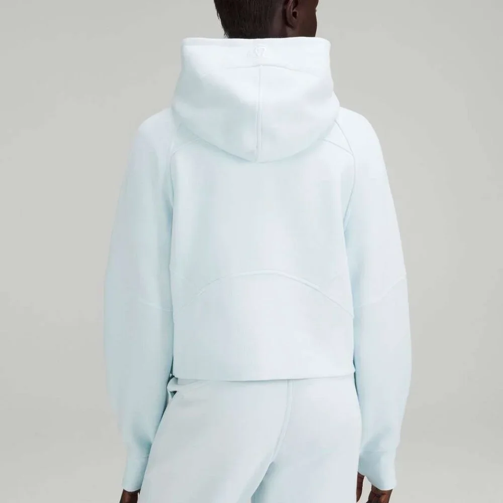 lululemon athletica Scuba Cropped - Light Blue - XS/S - Picture 2 of 10